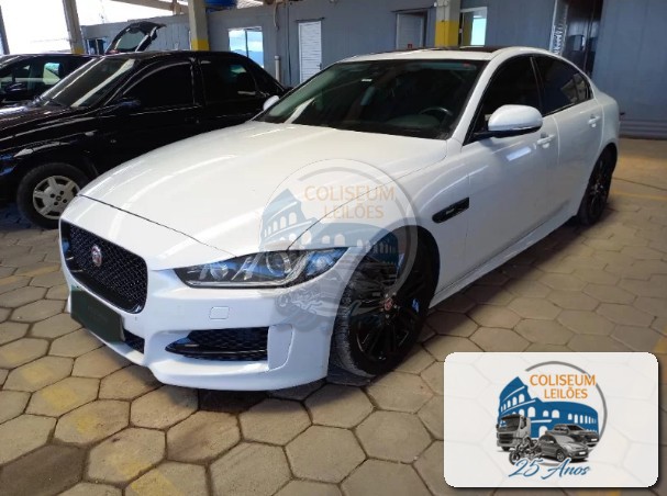 Jaguar XE R-SPORT SI4 2015 2016 Gasolina